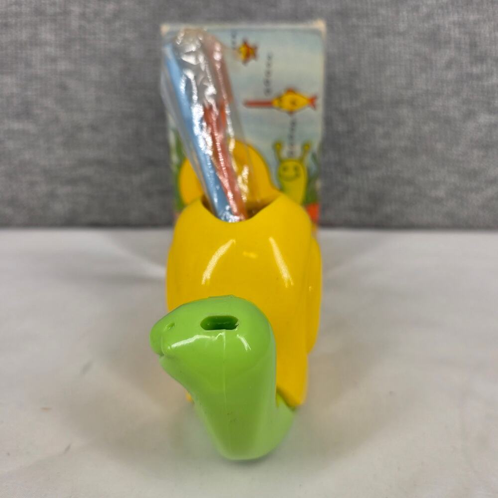AVON VINTAGE 1970s SMILE‑N‑SNAIL TOOTHBRUSH HOLDER + 2 TOOTHBRUSH – NIB / NOS - Picture 3 of 9